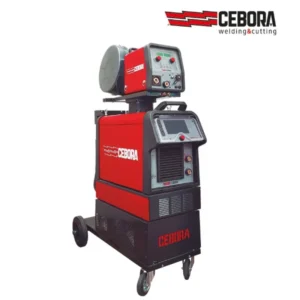 Soldadora multiproceso Cebora Kingstar 520 TS con alimentador de alambre sobre la fuente de poder y carro portamáquina